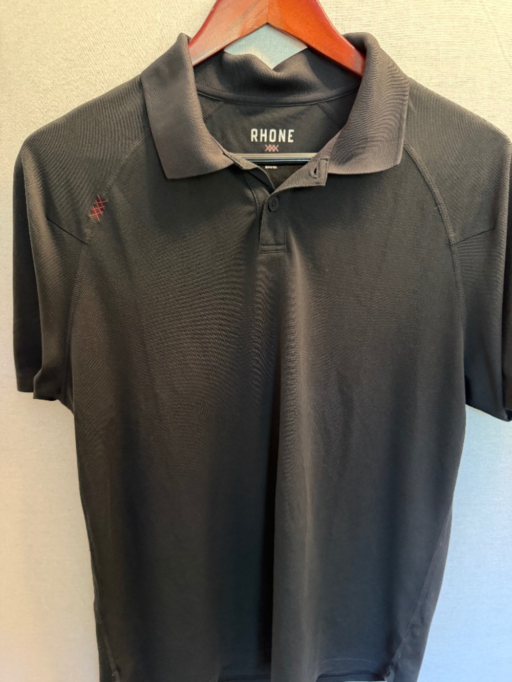 Rhone Menโs Black Performance Polo Shirt Size M